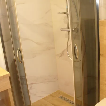 Floryn Διαμέρισμα *