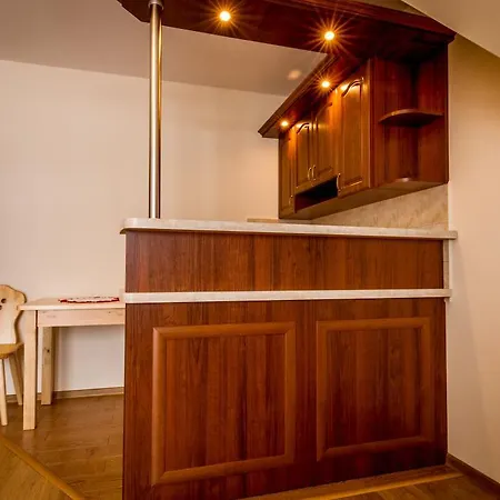 Apartment Floryn *