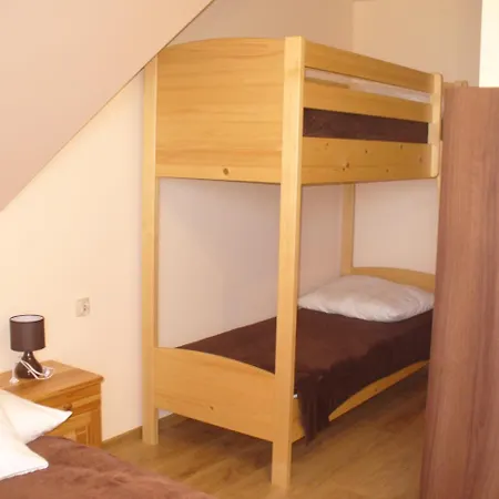 Floryn Apartment